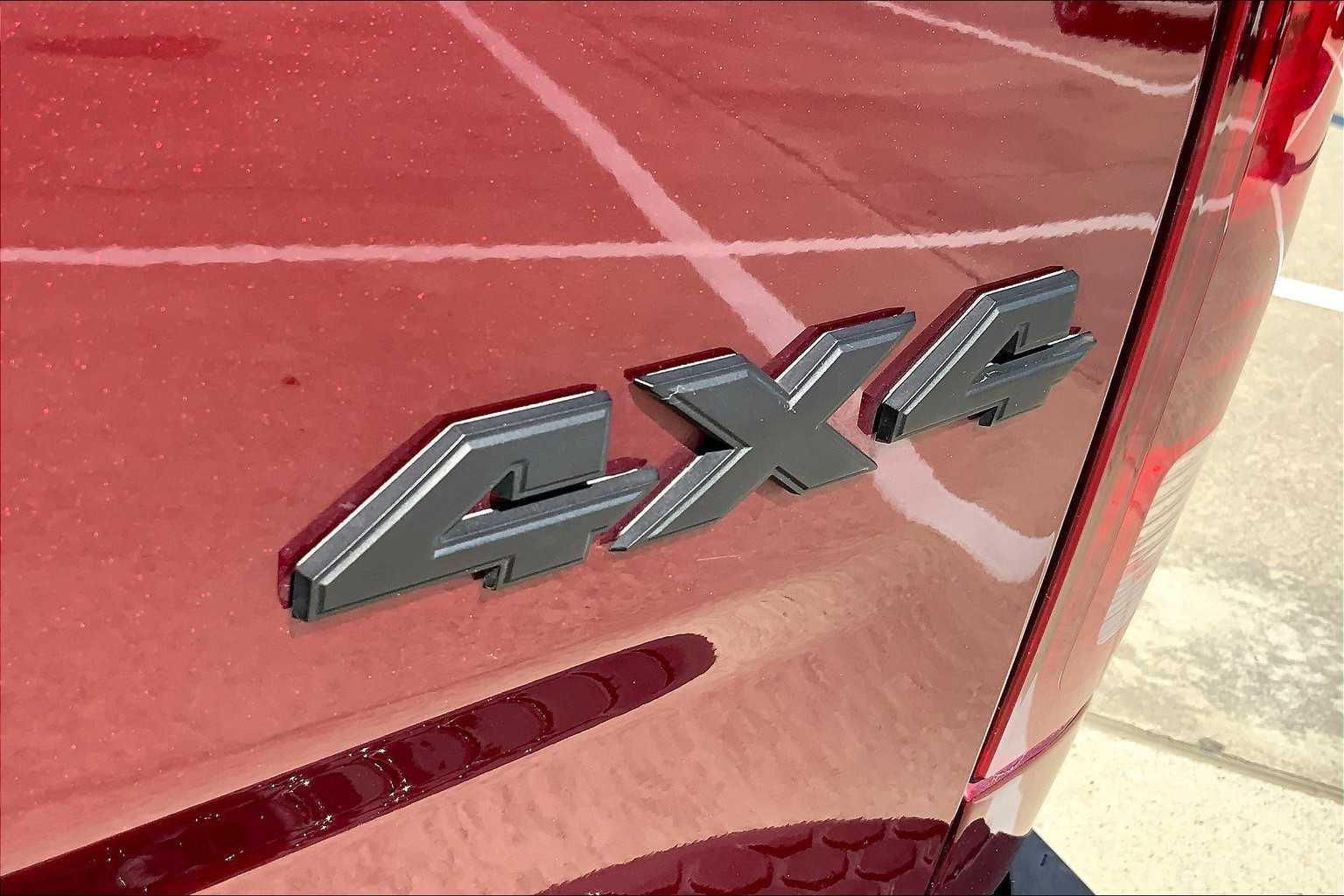 2024 Ram 1500 Classic Warlock photo 9