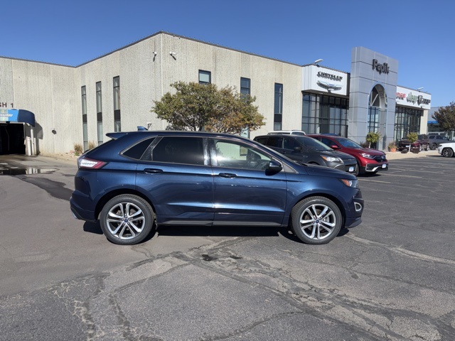 2017 Ford Edge