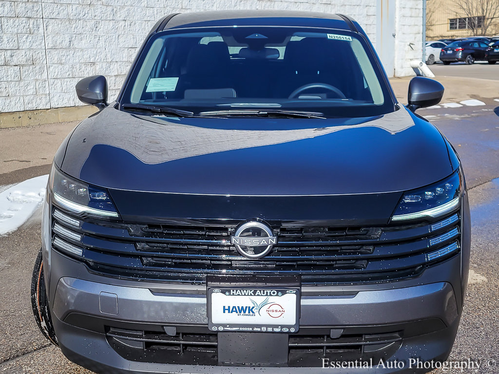 2025 Nissan Kicks SV photo 4