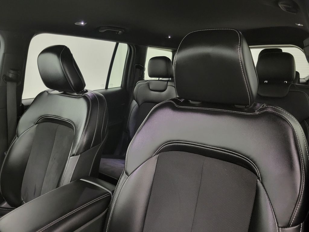 2024 Jeep Grand Cherokee Altitude photo 13