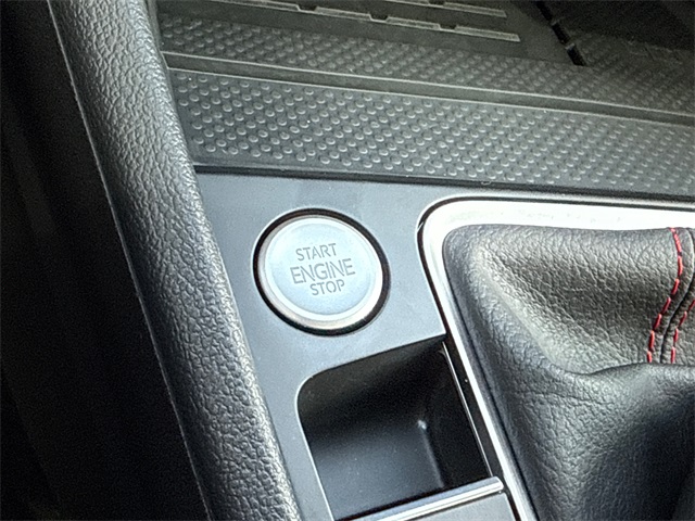 2025 Volkswagen Jetta GLI 2.0T Autobahn photo 29