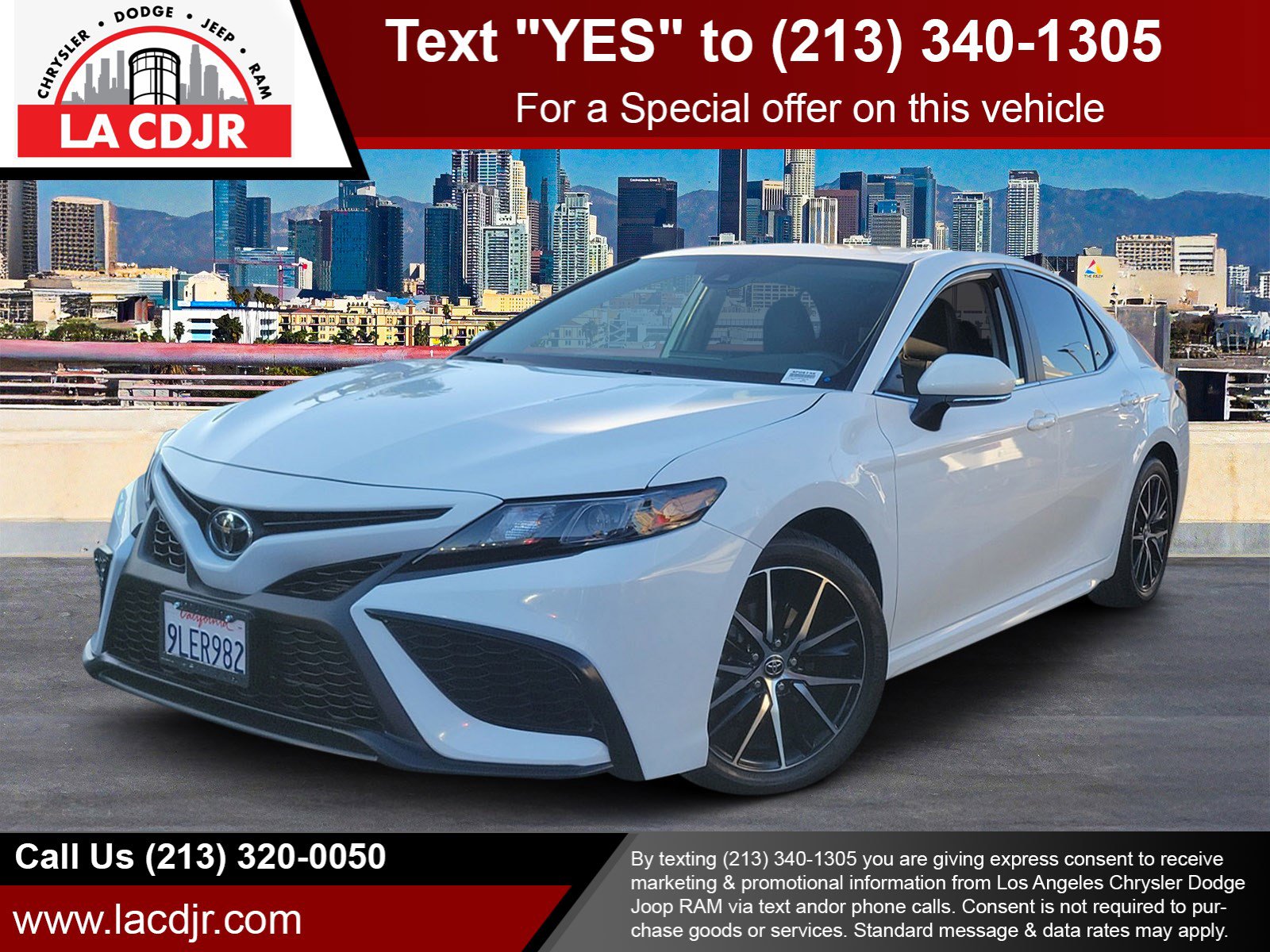 Used 2024 Ice Cap Toyota SE image 1