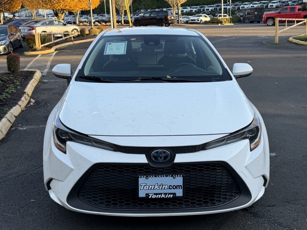 2022 Toyota Corolla Hybrid LE photo 2