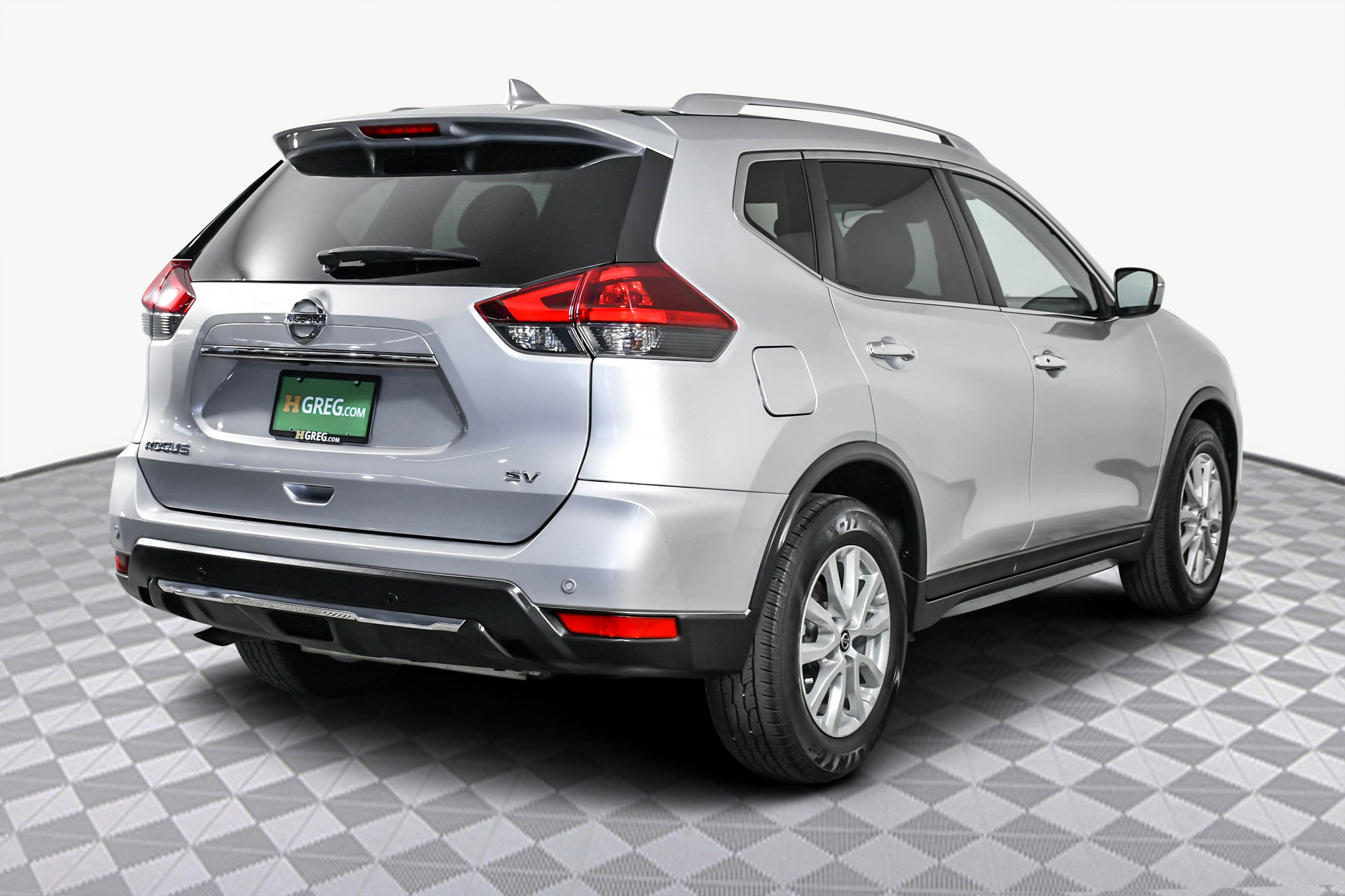 2020 Nissan Rogue SV photo 6