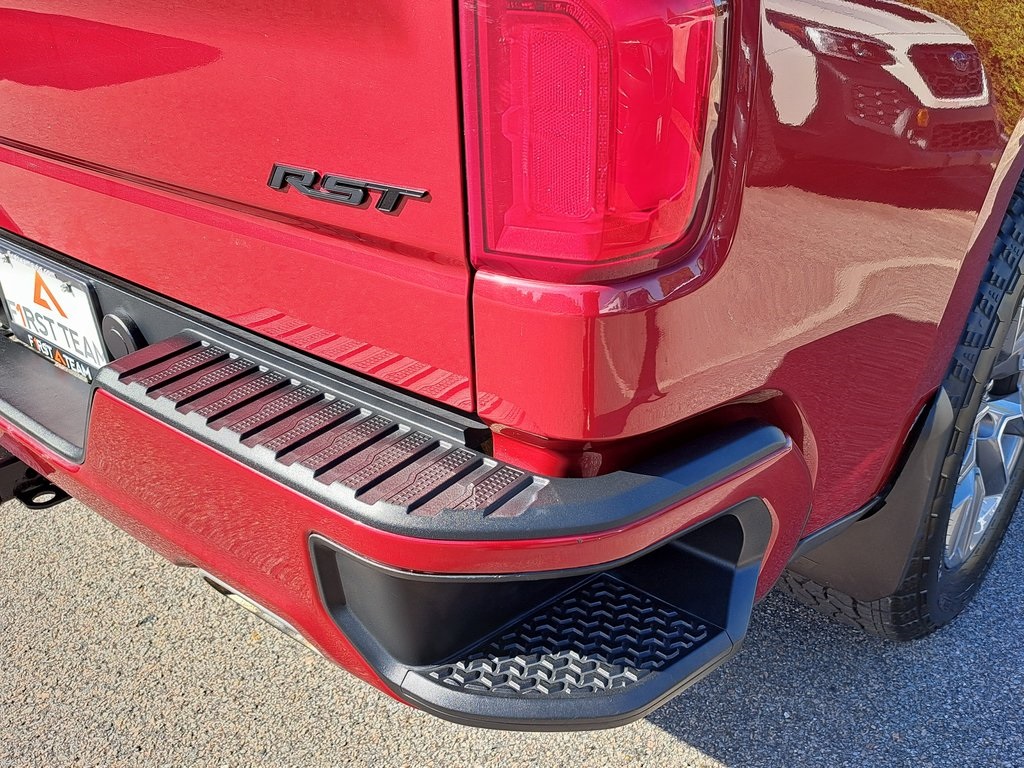 2020 Chevrolet Silverado 1500 RST photo 26