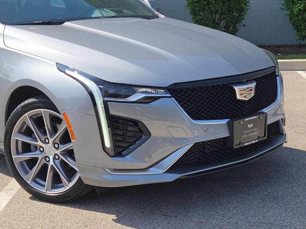 2025 Cadillac CT4 Sport photo 2