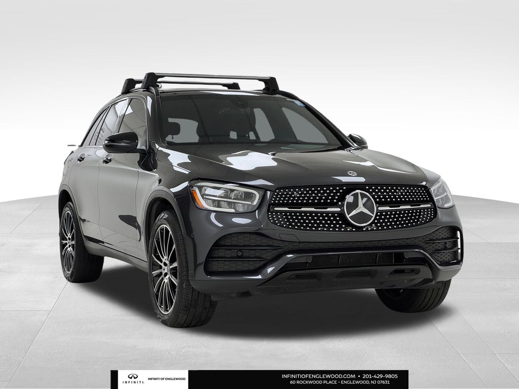2021 Mercedes-Benz GLC GLC300's photo