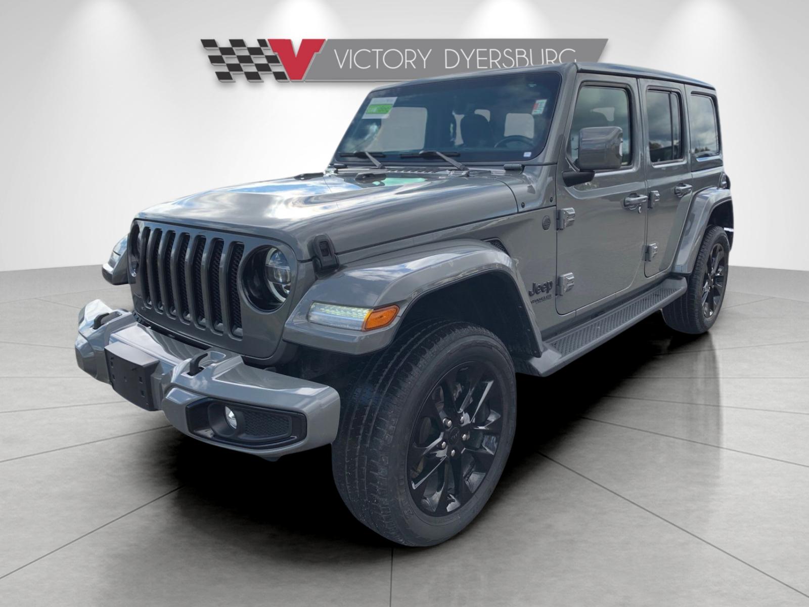 2022 Jeep Wrangler Unlimited Sahara High Altitude photo 3