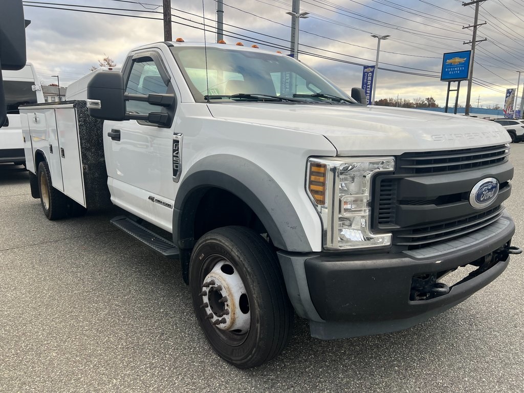 2019 Ford F-450 photo 2