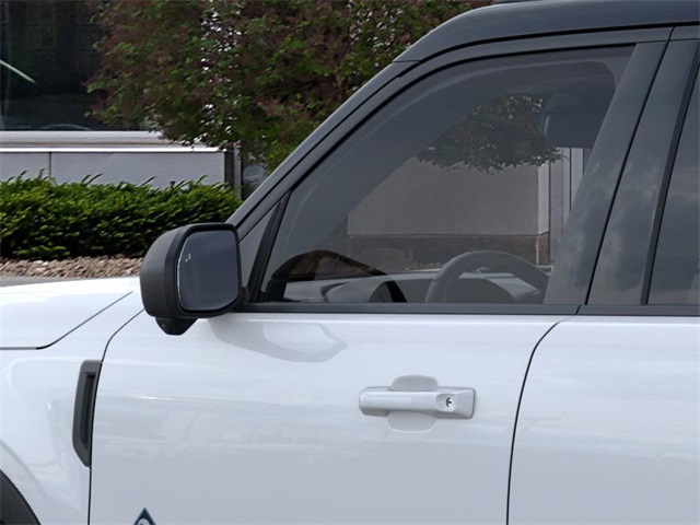 2025 Ford Bronco Sport Outer Banks photo 17