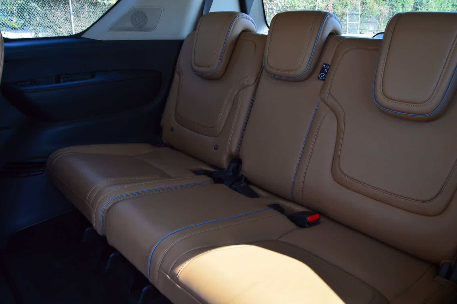2025 Infiniti QX80 Luxe photo 22