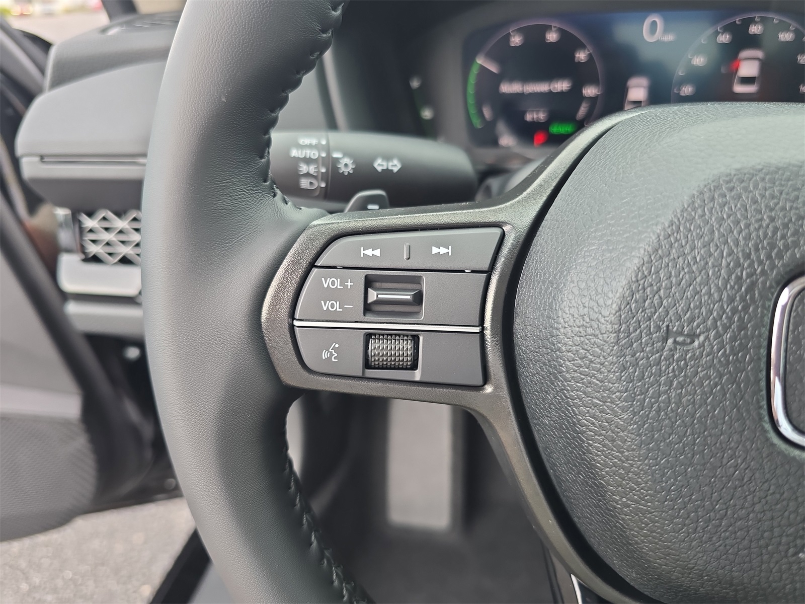 2025 Honda Accord Hybrid EX-L photo 25