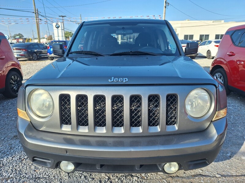 2012 Jeep Patriot Sport photo 2