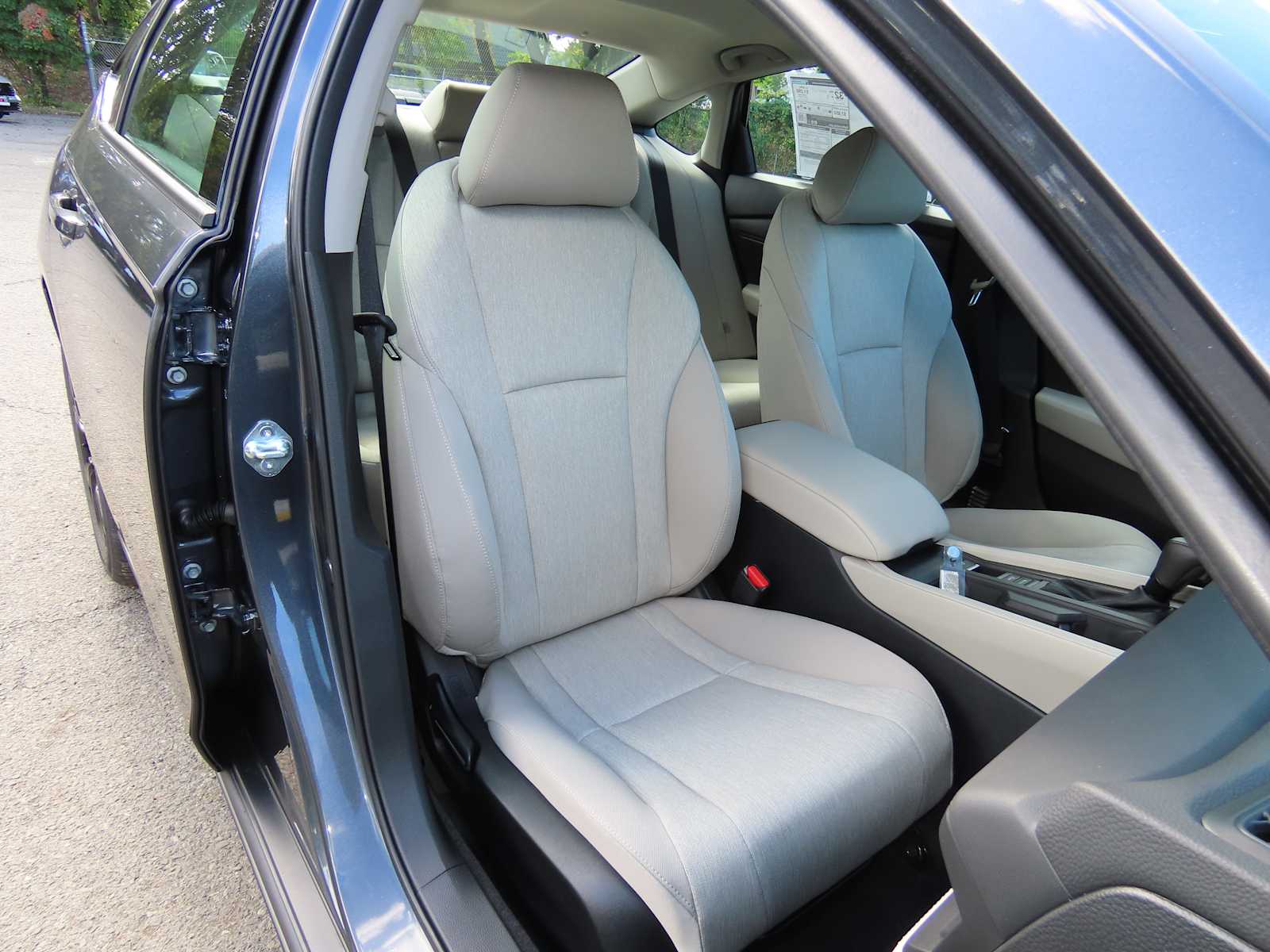 2025 Honda Accord SE photo 14