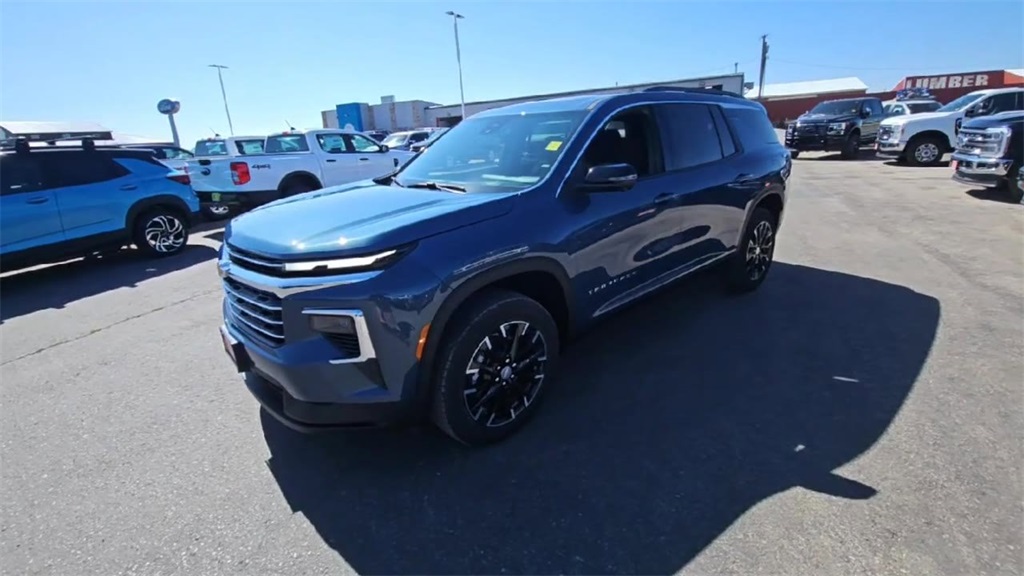 2026 Chevrolet Traverse photo 4