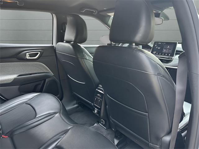 2023 Jeep Compass Latitude photo 26