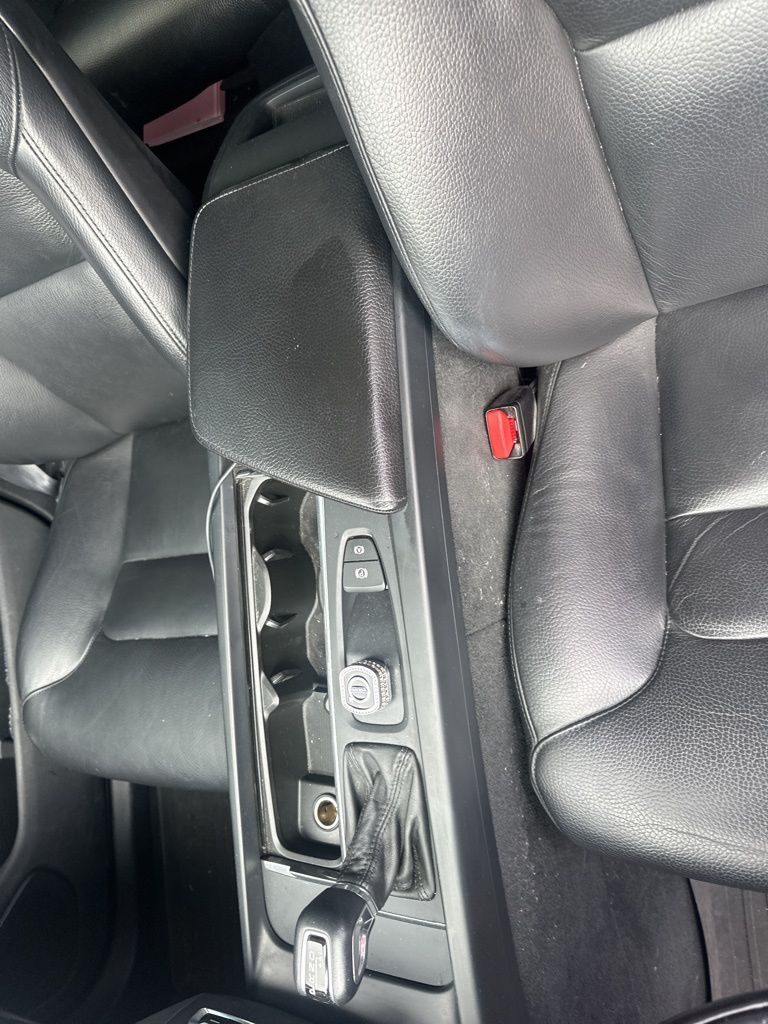 2018 Volvo XC60 T5 Momentum photo 14
