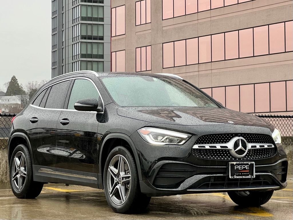 2023 Mercedes-Benz GLA Base