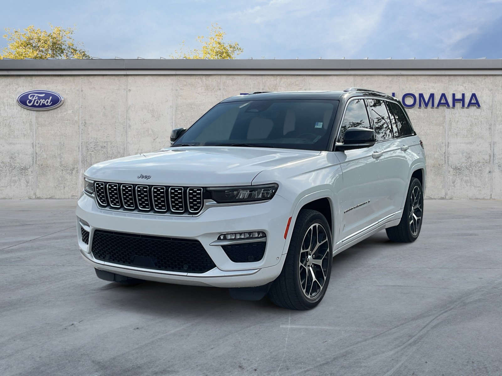 2022 Jeep Grand Cherokee Summit photo 17