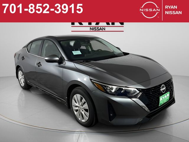 2025 Nissan Sentra S's photo