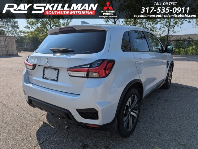 2022 Mitsubishi Eclipse Cross SE photo 5