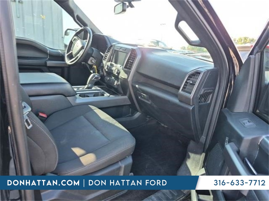 2019 Ford F-150 XLT photo 2