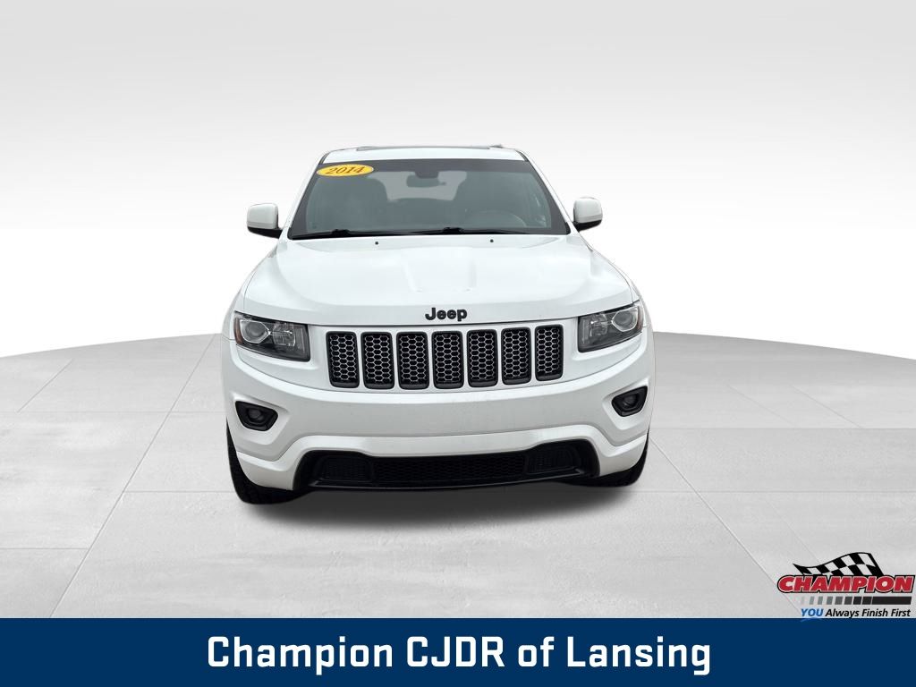 2014 Jeep Grand Cherokee Altitude photo 11