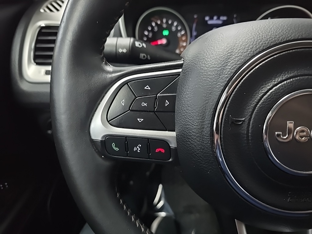 2019 Jeep Compass Latitude photo 19