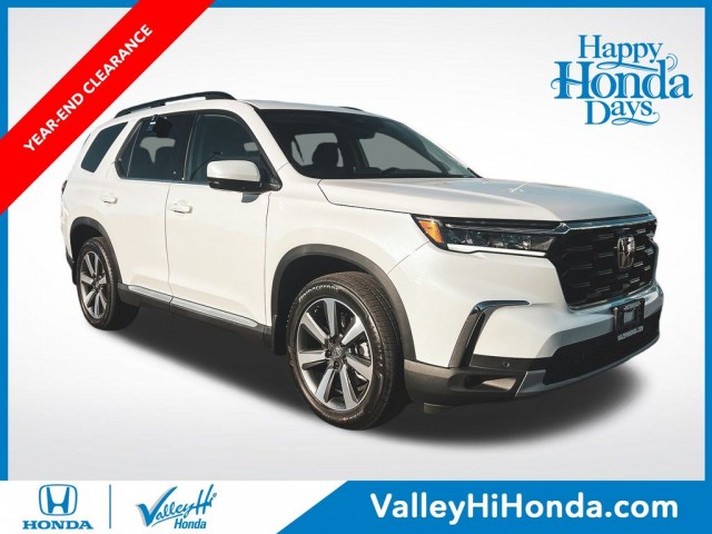 2025 Honda Pilot Touring's photo