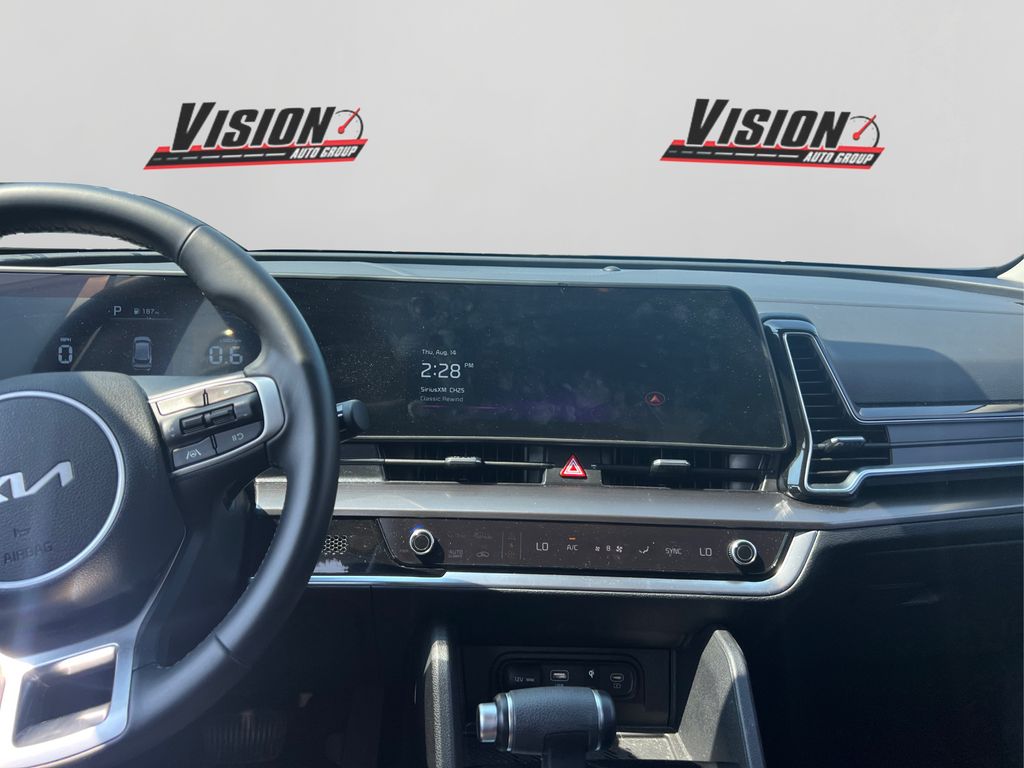 2024 Kia Sportage EX photo 17