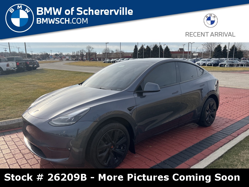 2023 Tesla Model Y Long Range's photo