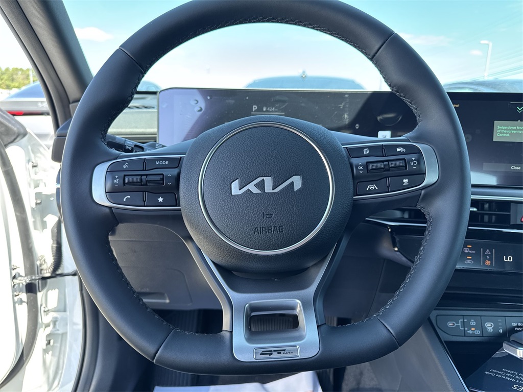 2026 Kia K5 GT-Line photo 19
