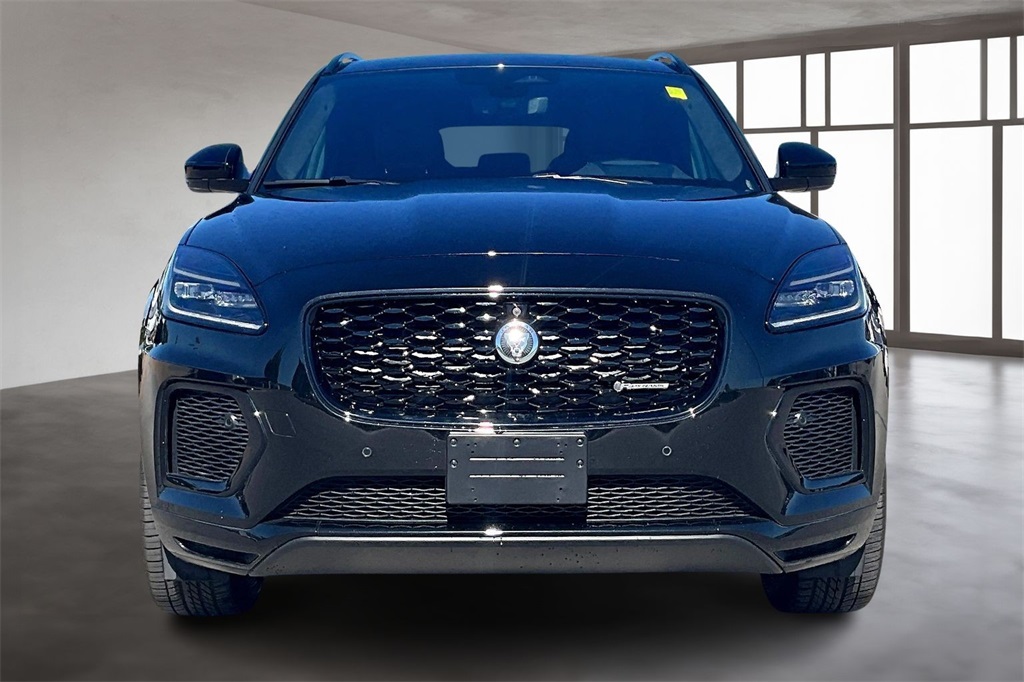 2024 Jaguar E-PACE R-Dynamic SE photo 3