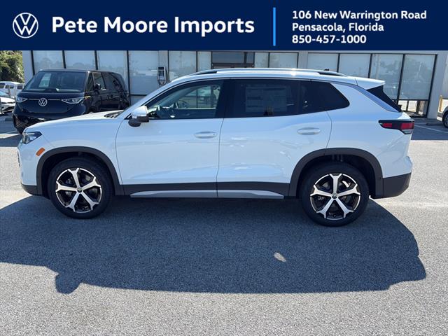 2025 Volkswagen Tiguan SE's photo