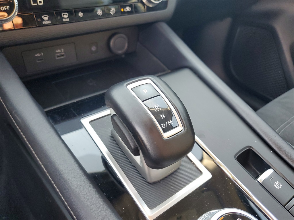 2024 Mitsubishi Outlander SE photo 25