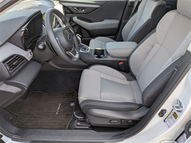 2025 Subaru Outback Premium photo 10