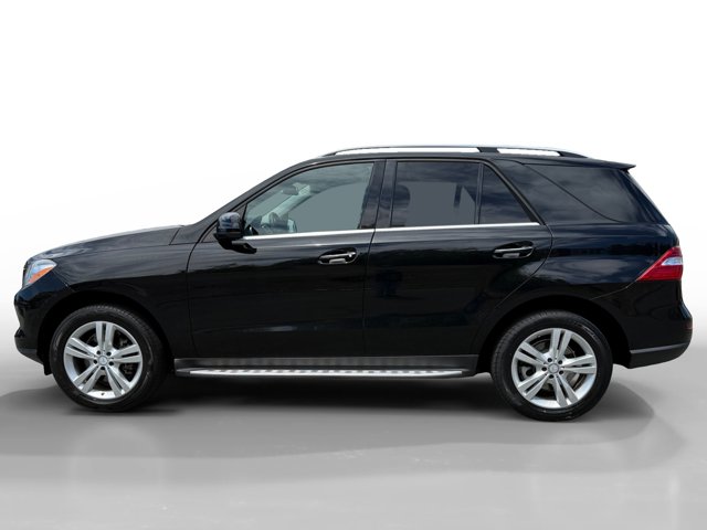 2015 Mercedes Benz ML 350 photo 2