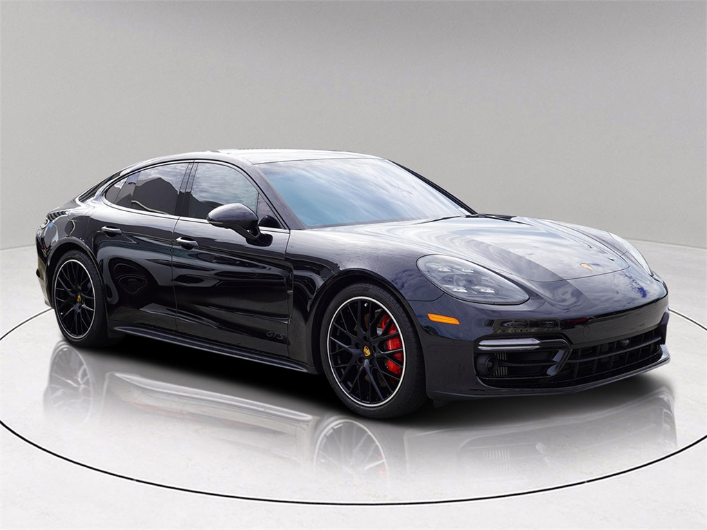 2023 Porsche Panamera