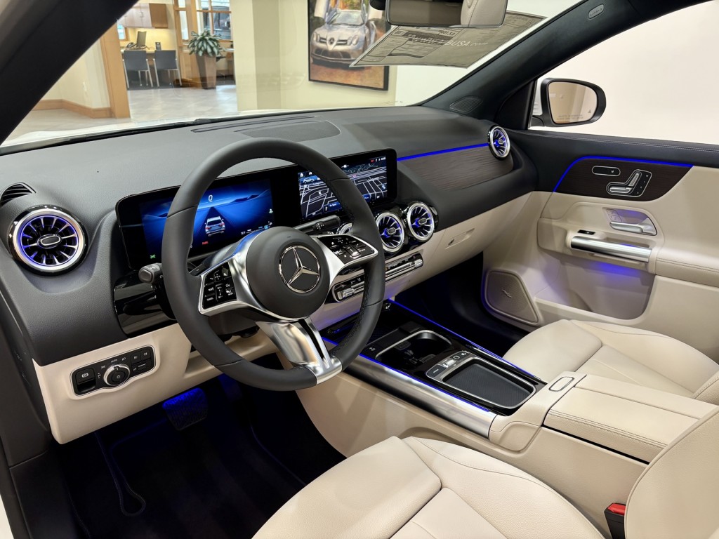 2026 Mercedes Benz GLA 250 photo 7