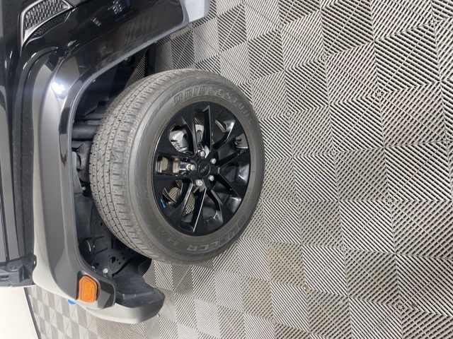 2023 Jeep Wrangler Sahara 4xe photo 12