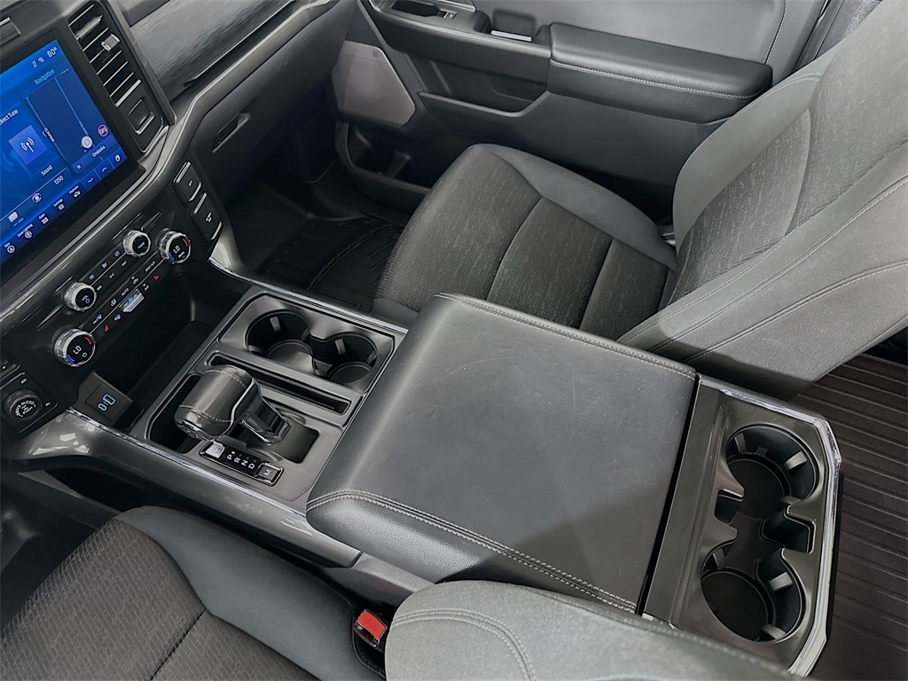 2021 Ford F-150 XLT photo 25