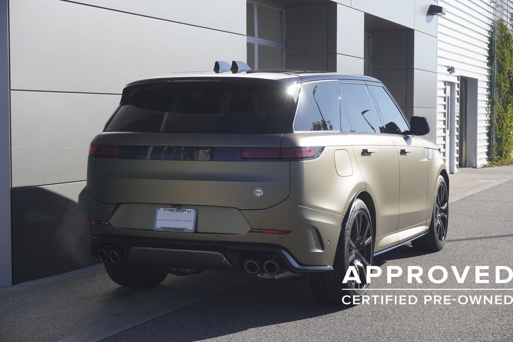 2024 Land Rover Range Rover Sport photo 2