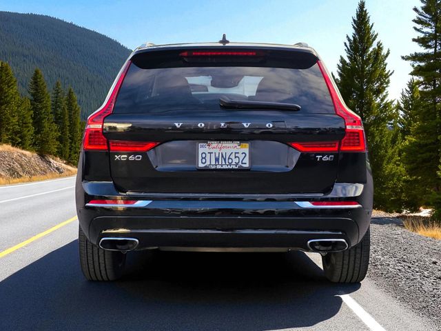 2021 Volvo XC60 T6 Inscription photo 2
