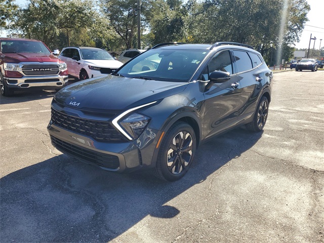 2023 Kia Sportage X-Line photo 3