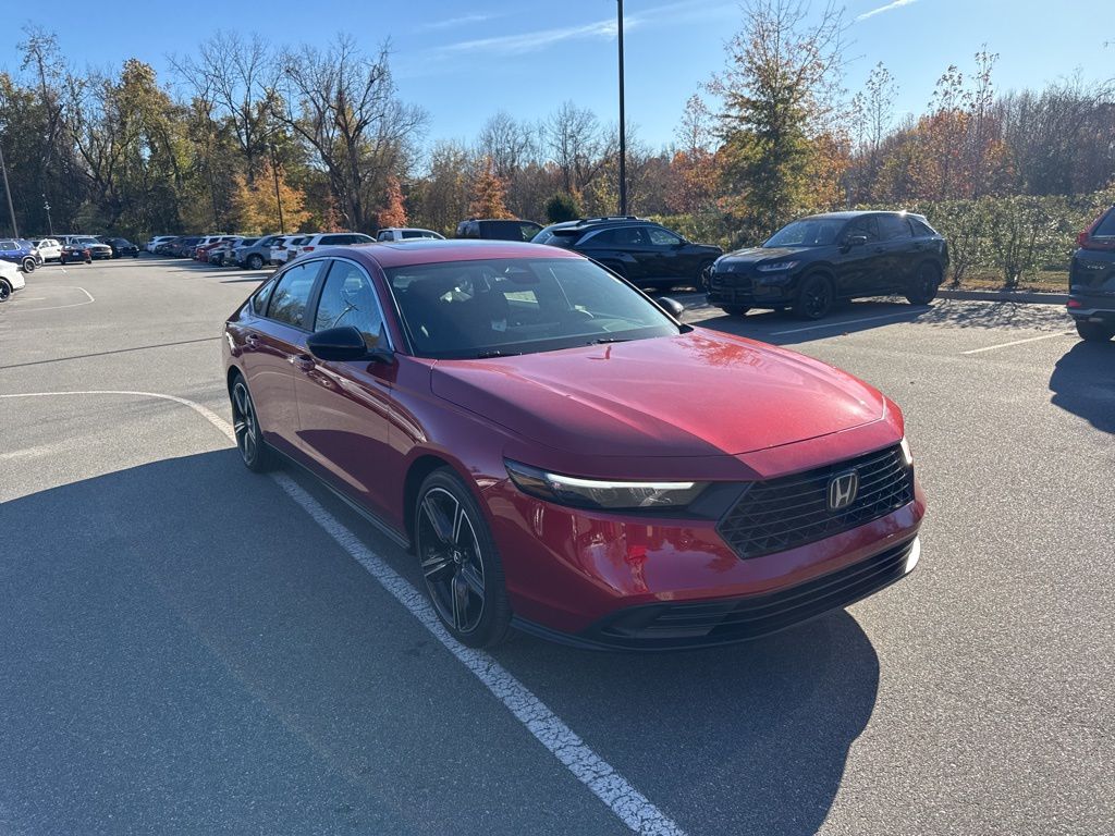 2025 Honda Accord Hybrid Sport's photo
