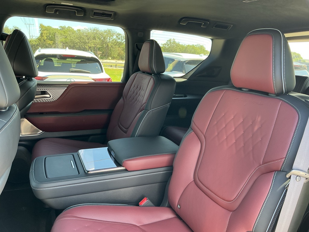 2026 Infiniti QX80 photo 24