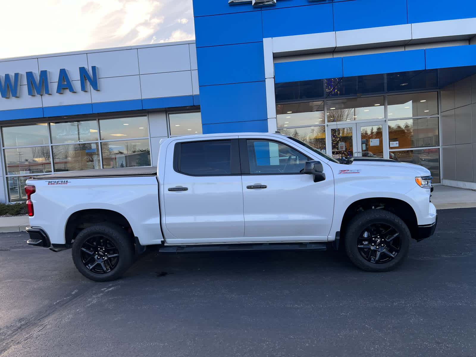 PreOwned 2023 Chevrolet Silverado 1500 LT Trail Boss 4WD Crew Cab 147