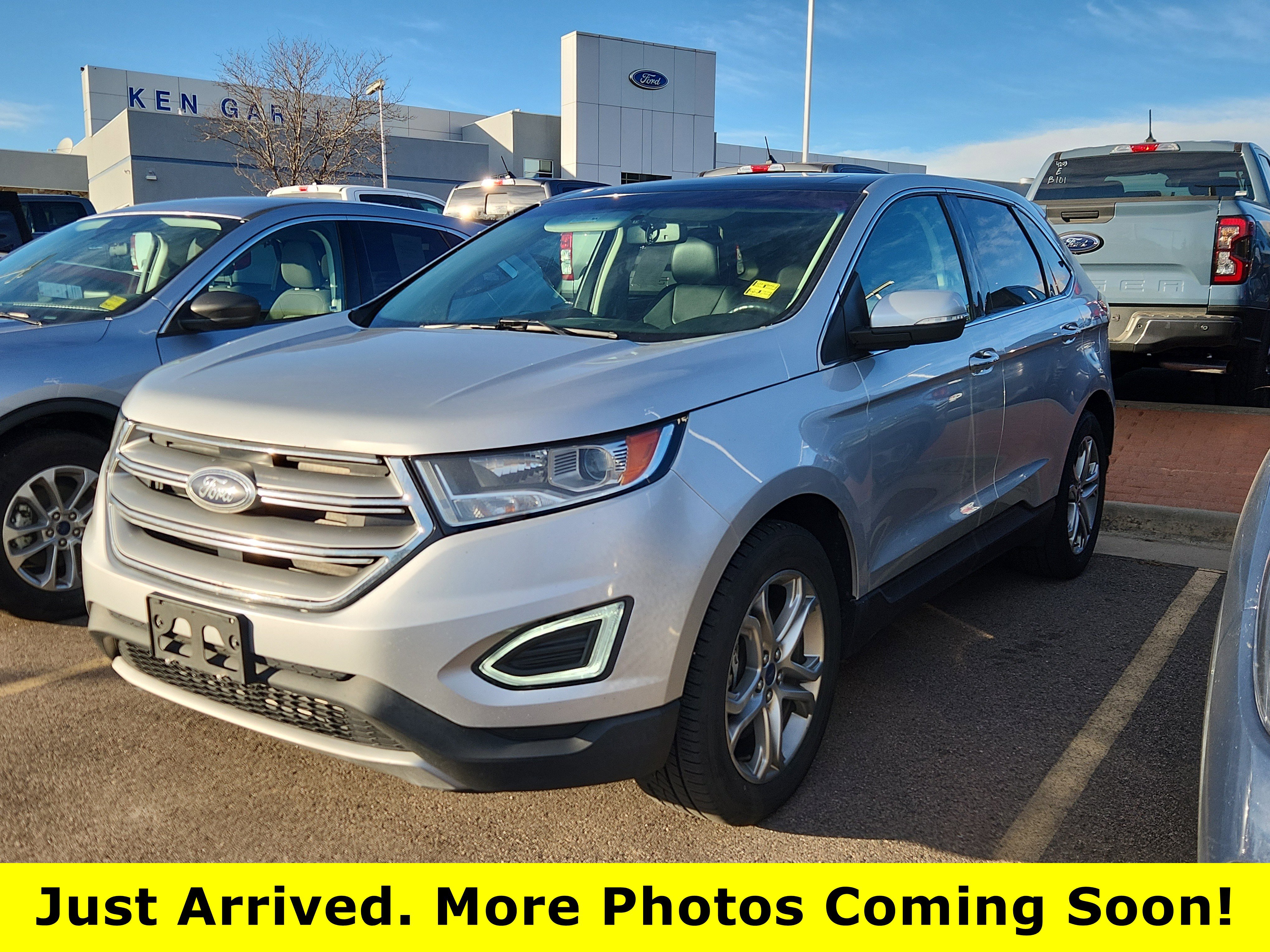 2015 Ford Edge Titanium's photo