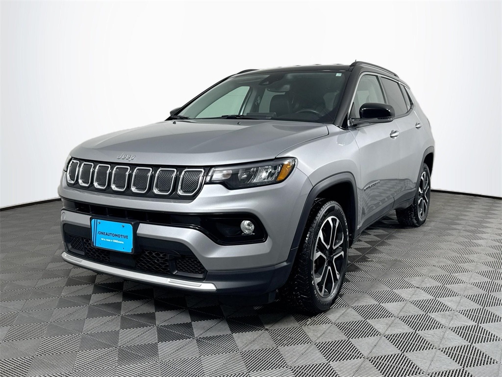 2022 Jeep Compass Limited's photo