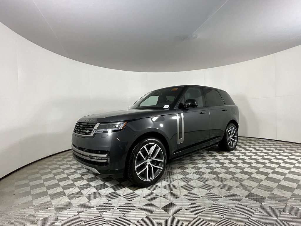2025 Land Rover Range Rover SE's photo